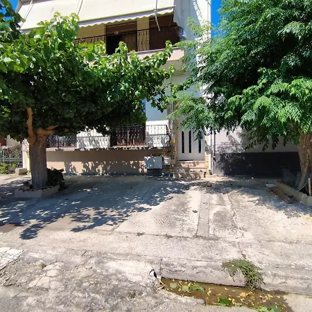 Voulas Apartment *